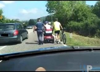 Isernia – Veicolo in difficoltà sulla statale: la Polizia scongiura una tragedia.