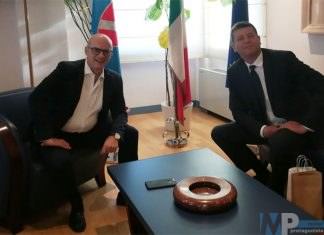 Palazzo Vitale, Toma riceve l’ambasciatore Jasen Mesić