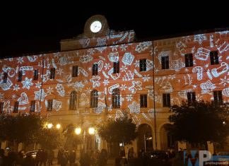 Campobasso – Mistichelli (portavoce Fratelli D’Italia) bacchetta l’Amm. Battista. “Bene luminarie spettacolari, ma è necessario occuparsi anche delle altre zone della città!”