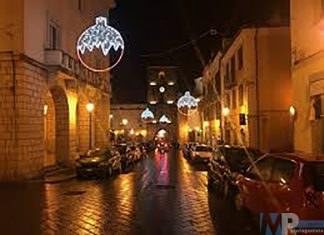 Comune di Isernia, l’8 dicembre si terra regolarmente il mercato. In piazza Andrea d’Isernia una pista di pattinaggio su ghiaccio