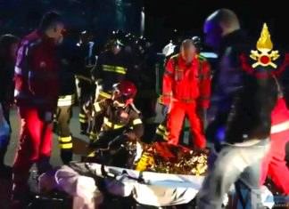 Ancona – Tragedia in discoteca, morti 5 ragazzi e una madre.