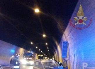 Incidente Galleria Pescolanciano SS 650, grave motociclista investito da una panda che viaggiava controsenso