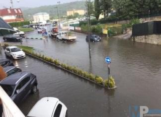 Isernia – Bomba d’Acqua, allagamenti e alberi divelti dal forte vento, un pomeriggio da dimenticare.