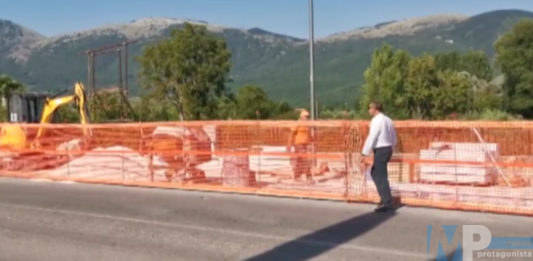 Isernia – Lavori in corso per la corsia preferenziale verso Miranda.