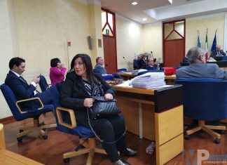 Una mozione sconveniente per le opposizioni