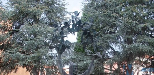 Isernia – Fontana di San Francesco in allestimento.