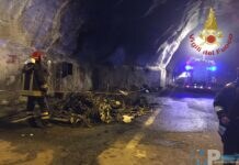Incendio autovetture in galleria SS6dir Casilina (Venafro- IS)