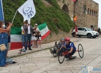 Obiettivo Tricolore, la staffetta di Alex Zanardi saluta il Molise Due giorni di emozioni con Lorena Ziccardi, Adamo Peschi e Antonello Pizzi