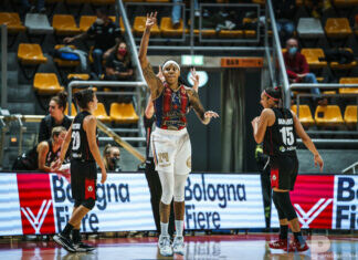 La Molisana Magnolia, Parks la pistolera rosso blù: