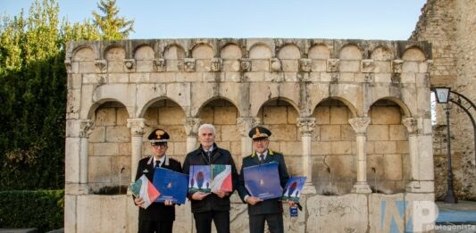 Isernia: Scambio di Auguri fra i vertici delle Forze di Polizia.