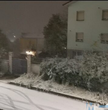 Prima neve nel capoluogo di regione