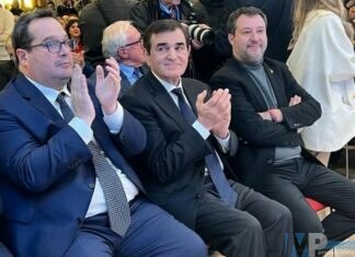 Traffico in tilt e folla oceanica a Pozzilli per accogliere l’ingresso di Patriciello nella Lega di Salvini