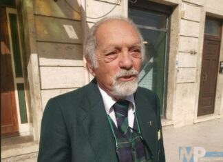 Live Today: Omaggio alla carriera teatrale di Mario Farina