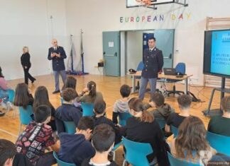 La Polizia di Stato incontra gli studenti sul “Cyberbullismo”