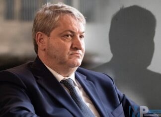 Dimissioni e responsabilità: perché in Italia si resta al potere anche da indagati, mentre nel Nord Europa basta un sospetto. Il caso Molisano